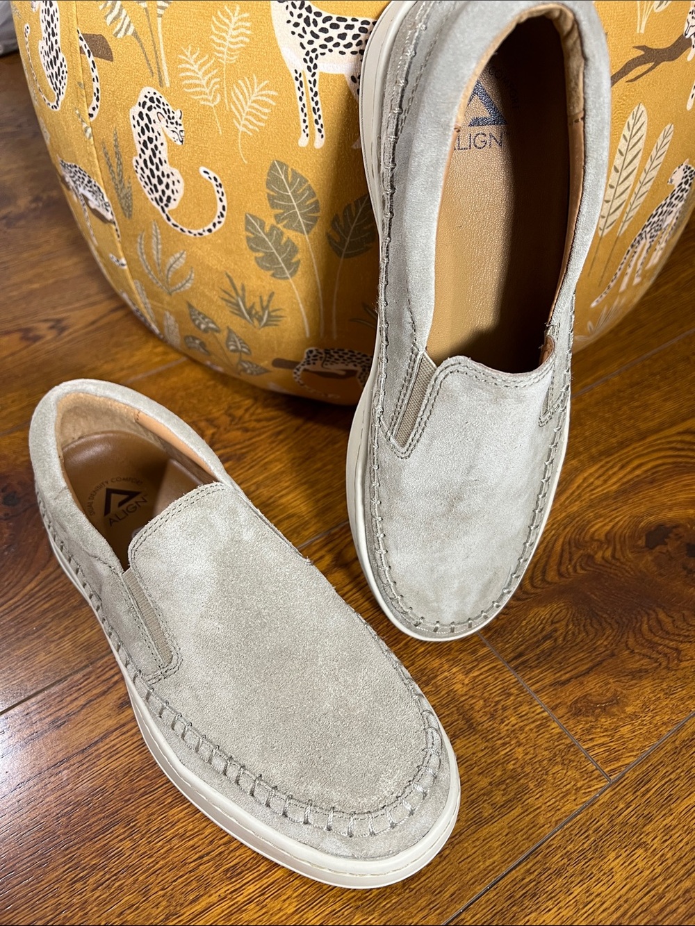 NWOB $149 ALIGN Dual Density Comfort Suede Slip Resistant Loafers Men’s Size